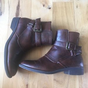 Kim Rogers Rosaley ankle boots